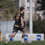 Santos FC divulga lista de relacionados para amistoso contra a Desportiva Ferroviária; Neymar e Robinho Jr. são destaques