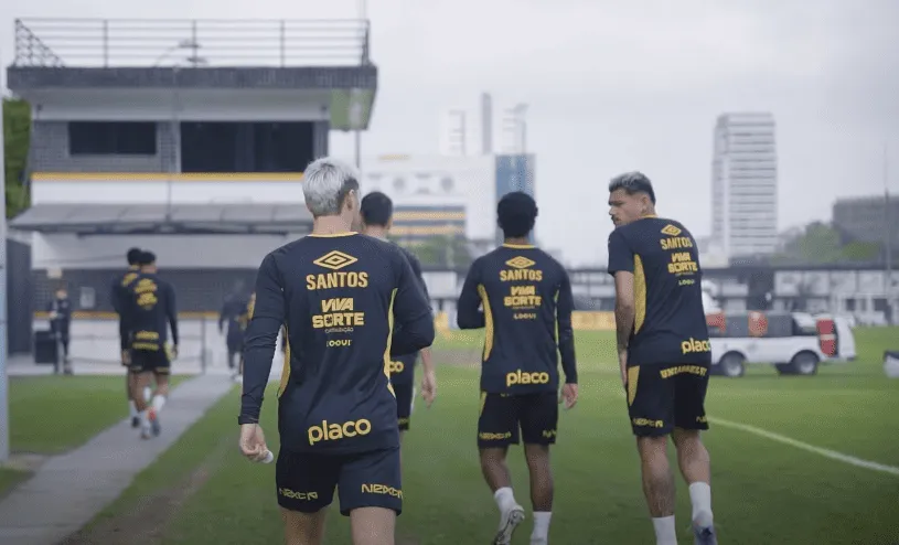 Santos FC intensifica preparação para amistoso no Espírito Santo